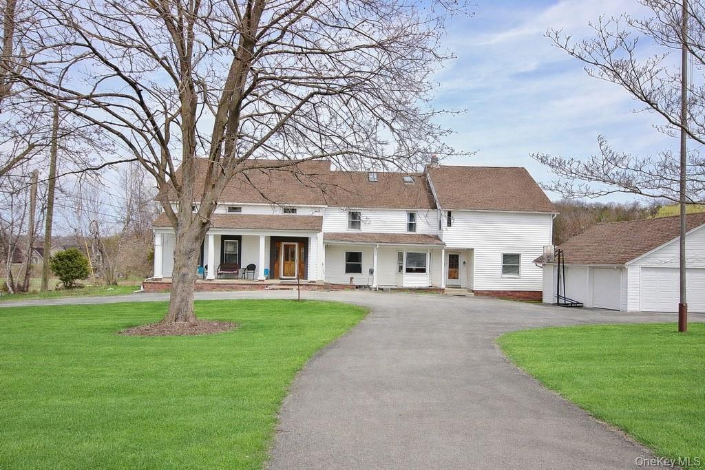 487 Black Meadow Road Property Photo 5