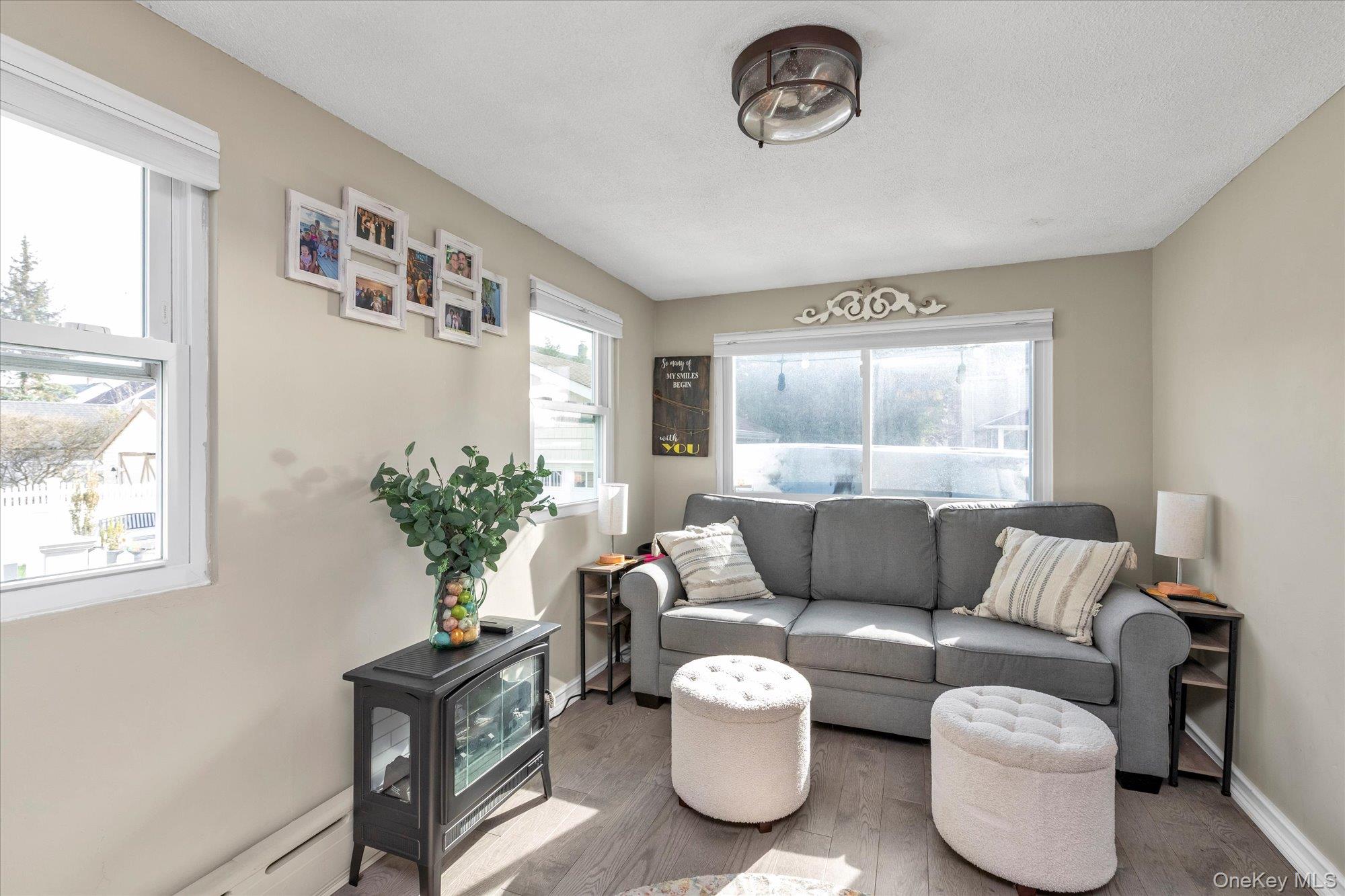 17 Everett Street Property Photo 11