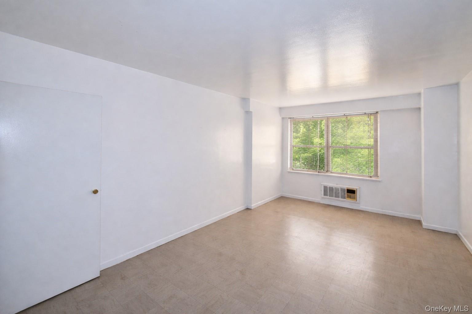 12399 Flatlands Avenue 4j Property Photo 6