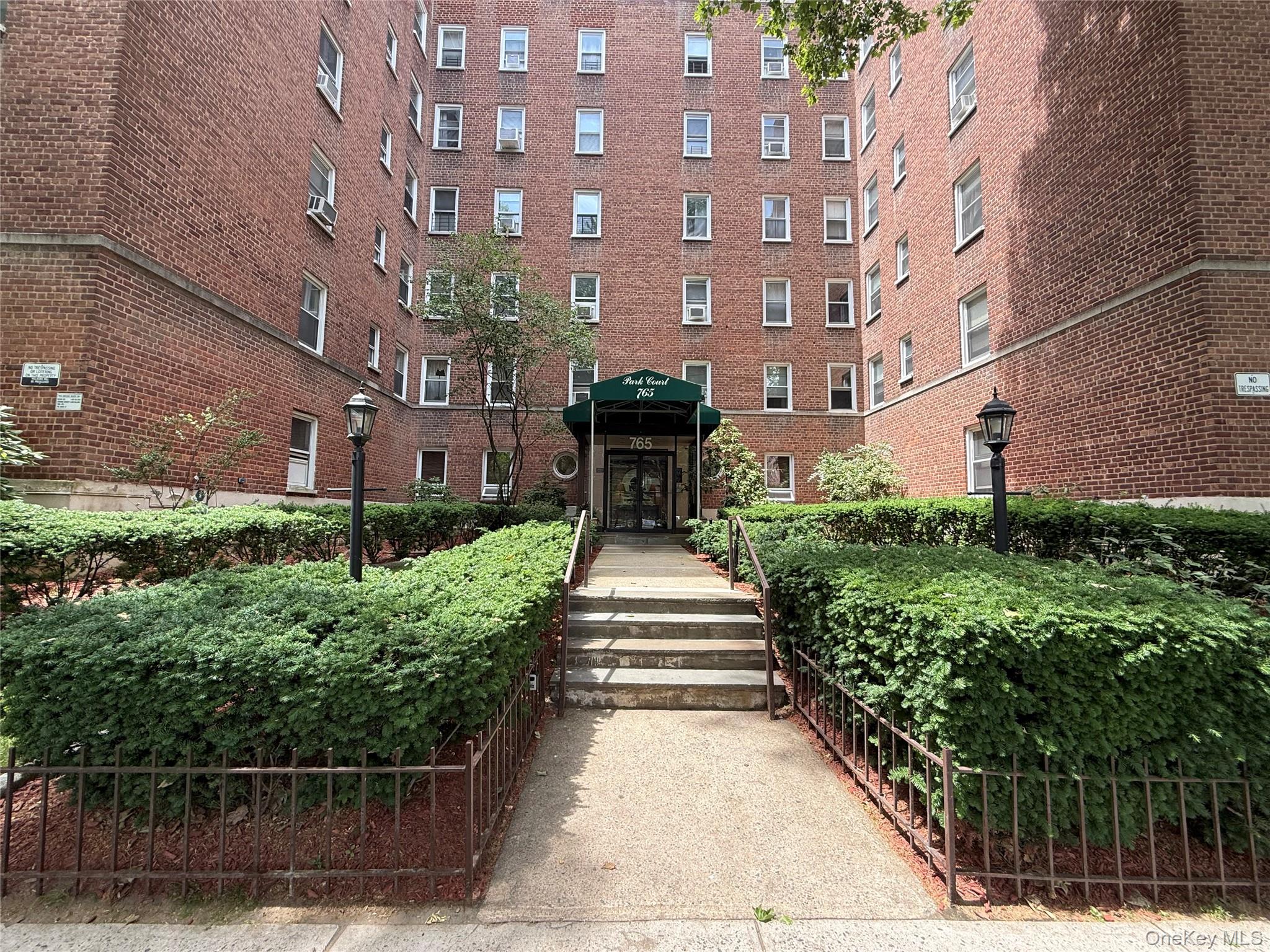 765 Bronx River 3F Property Photo 1
