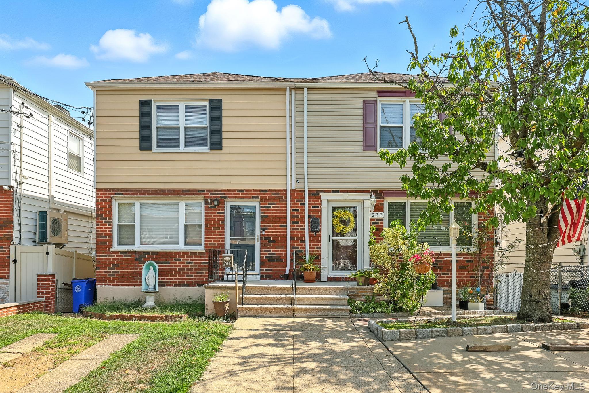 238 Swinton Avenue Property Photo 1