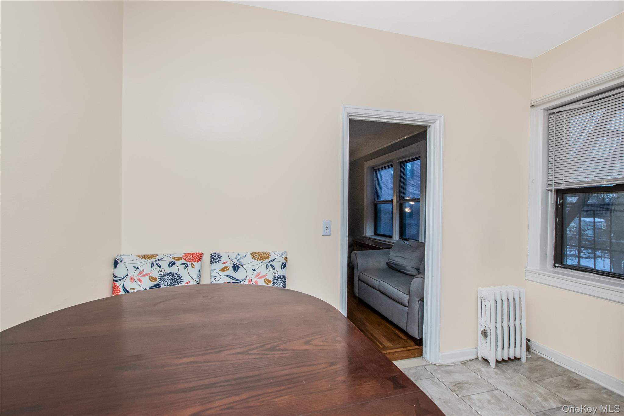 590 E Third Street 2d Property Photo 8