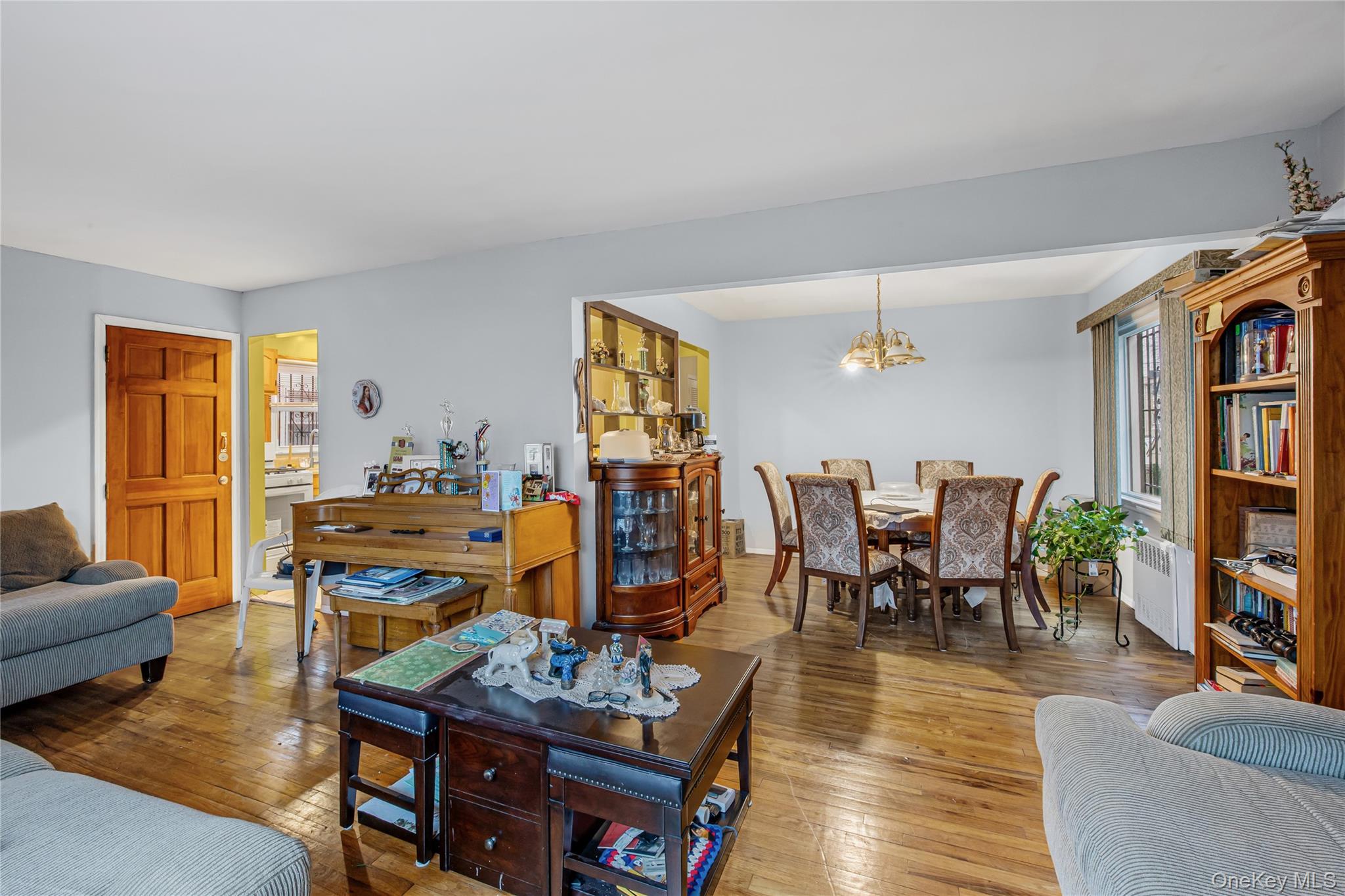 30-19 Bessemund Avenue Property Photo 5