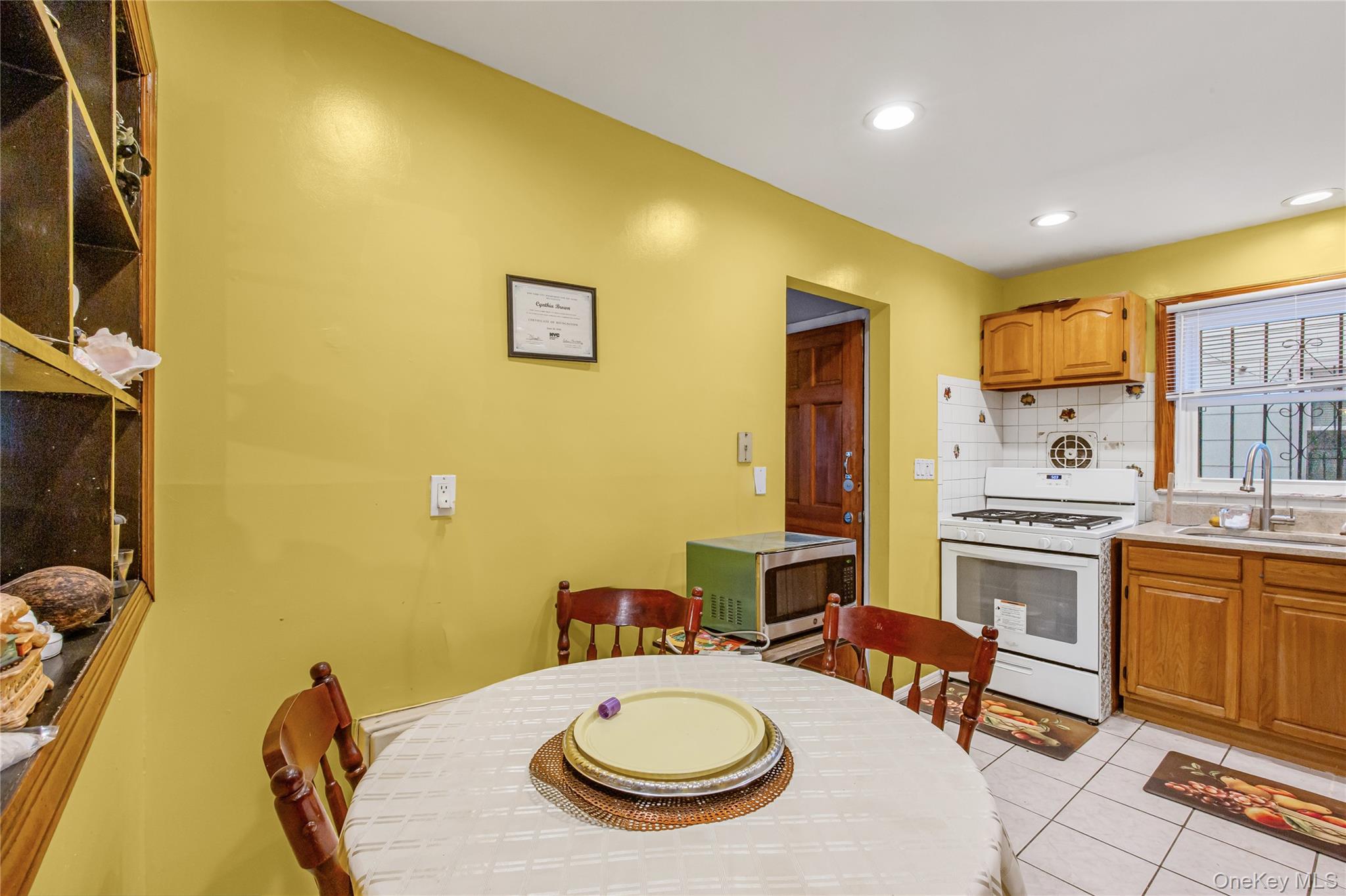 30-19 Bessemund Avenue Property Photo 9
