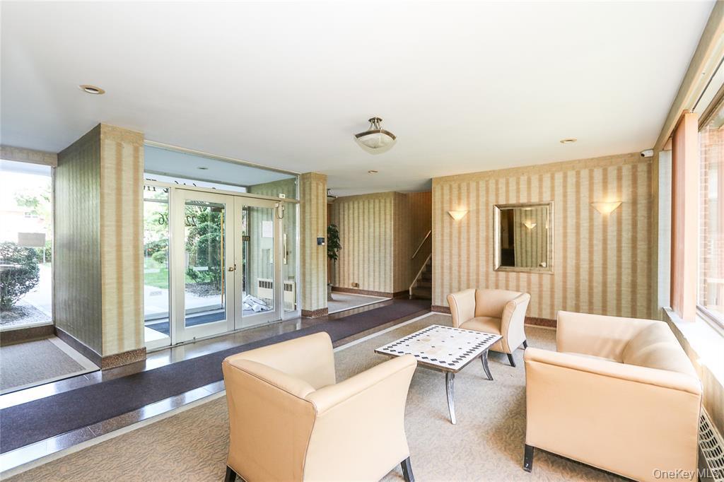 22424 Union Turnpike 2o Property Photo 16