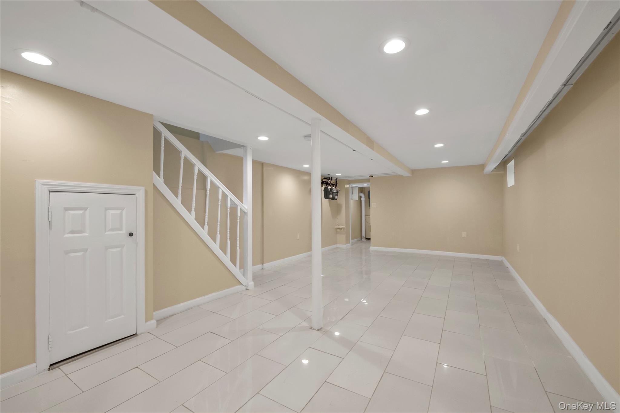 2516 Curtis Street Property Photo 15