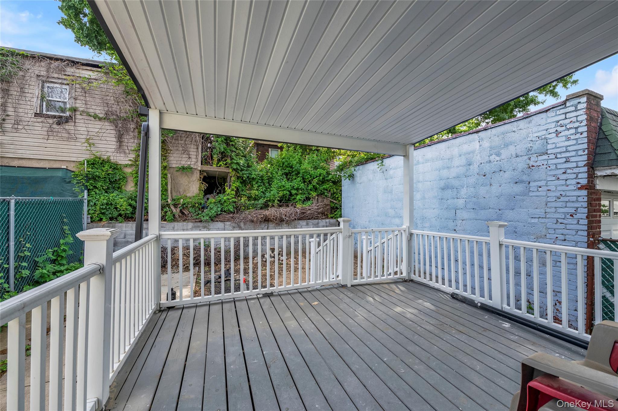 2516 Curtis Street Property Photo 17