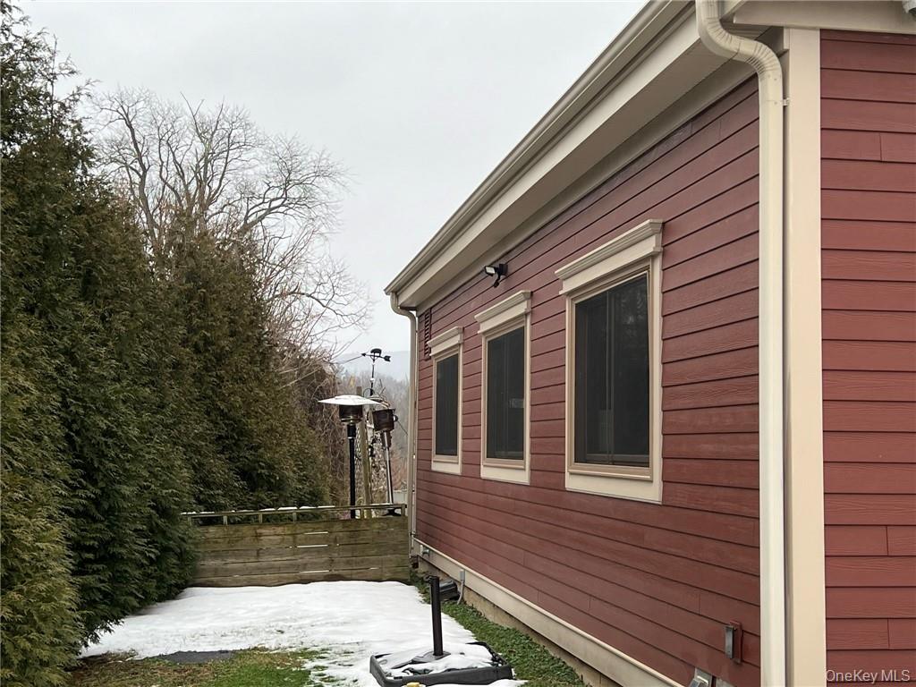 49 Oakland Avenue Property Photo 4