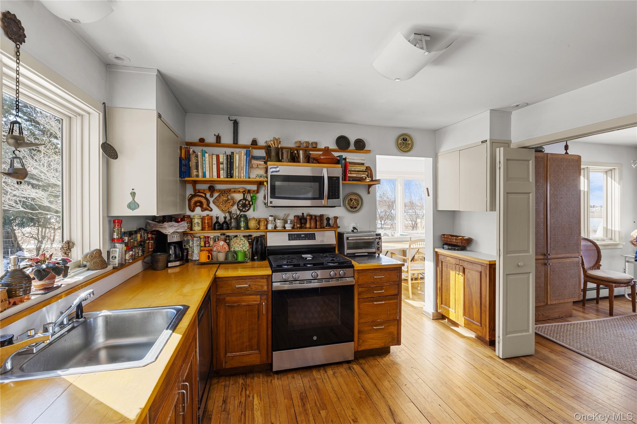 5 Shore Drive Property Photo 10