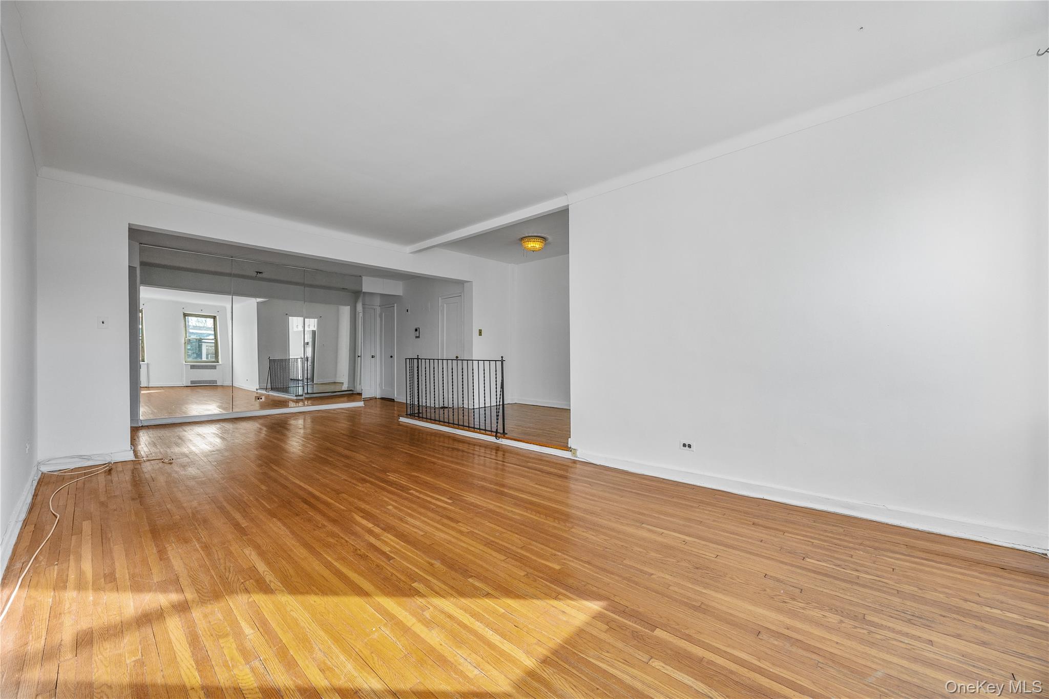 34-41 85th Street 3g Property Photo 6