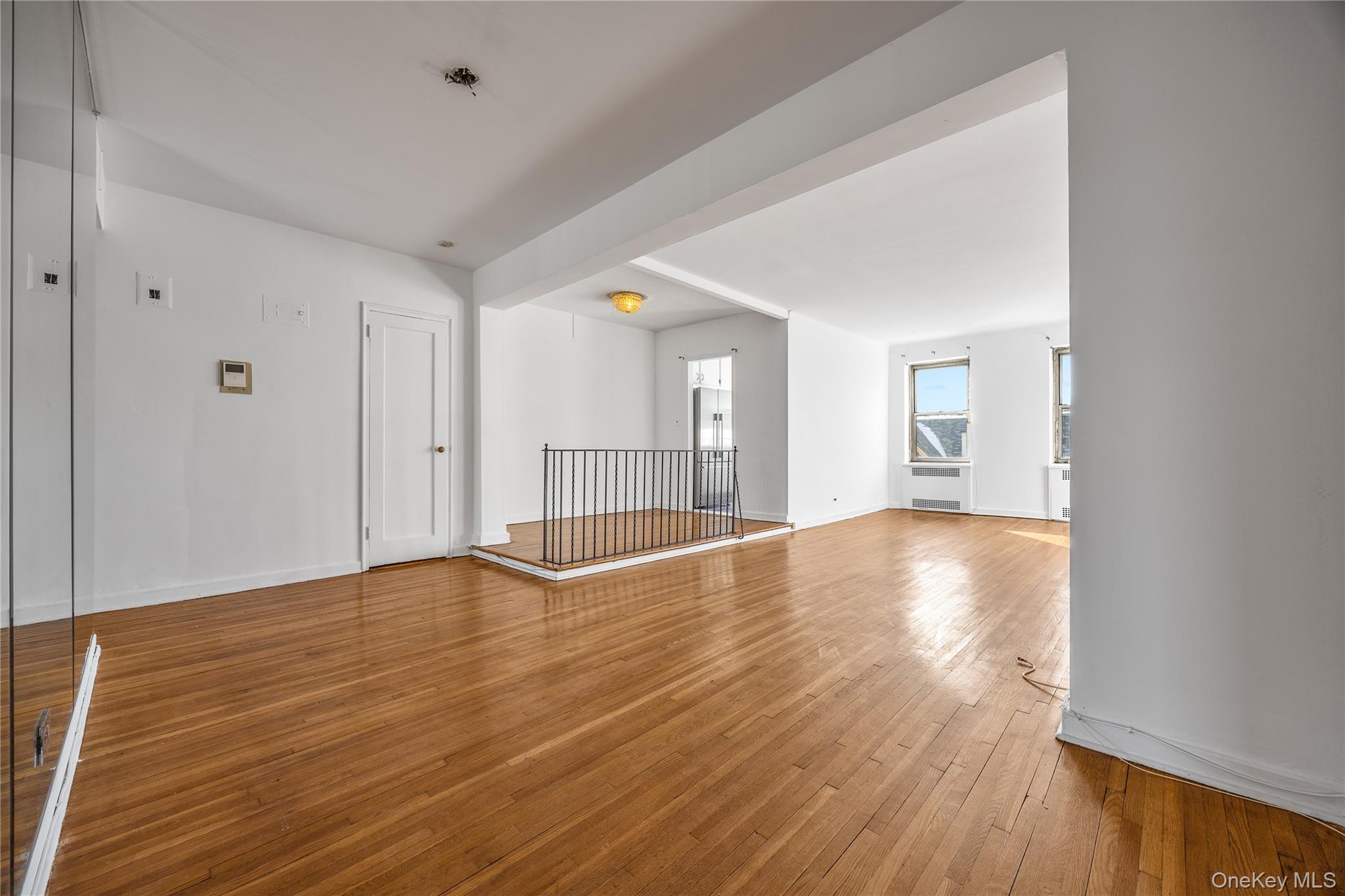 34-41 85th Street 3g Property Photo 9