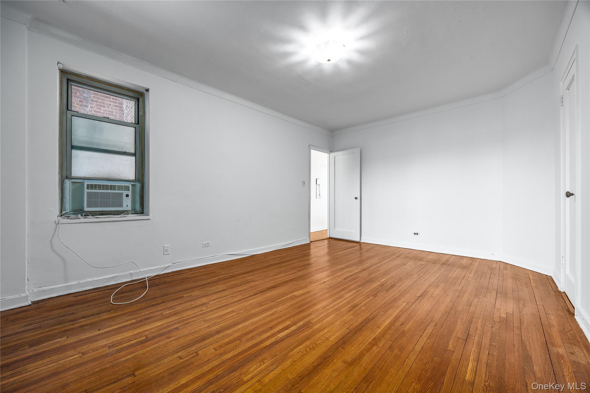 34-41 85th Street 3g Property Photo 18