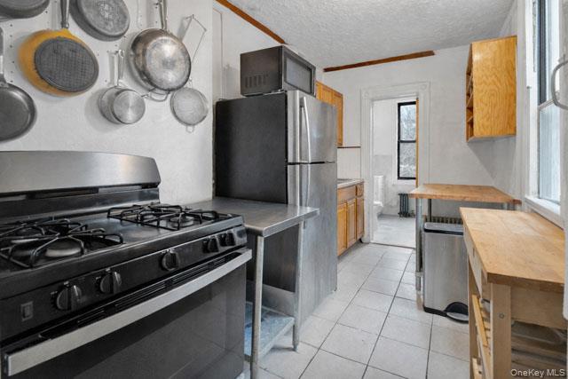 584 Sterling Place Property Photo 12