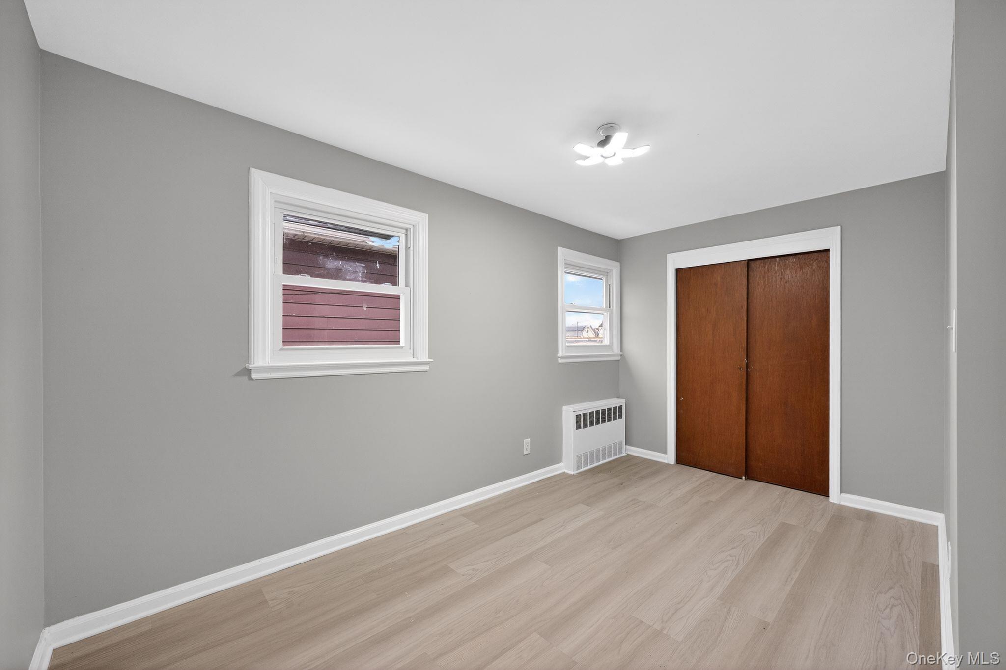 10424 208th Street Property Photo 11