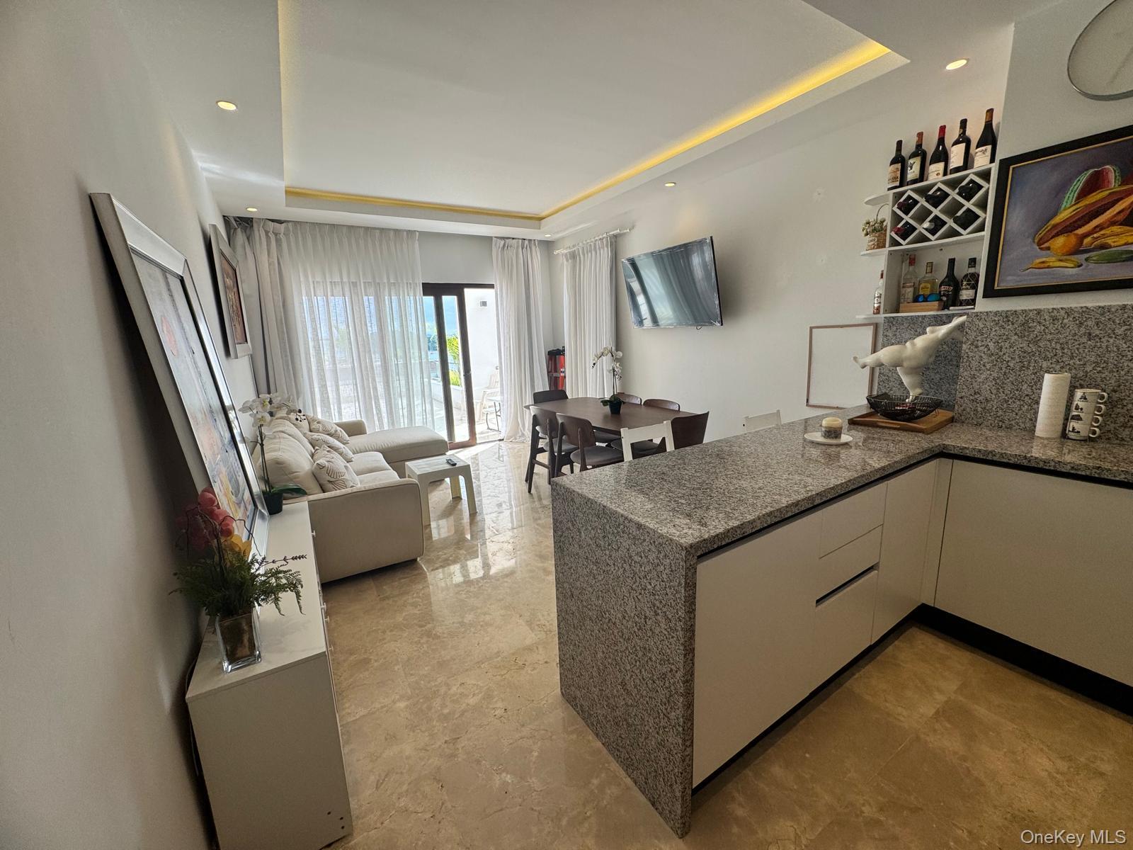 Samana, Dr Hacienda Samana Bay, Avenida Del Malecon Building #b2 Property Photo 2