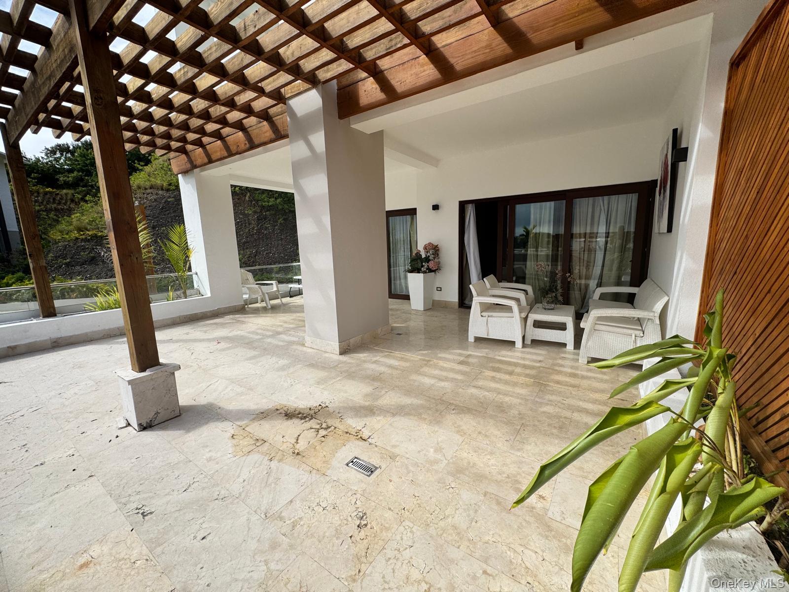 Samana, Dr Hacienda Samana Bay, Avenida Del Malecon Building #b2 Property Photo 11