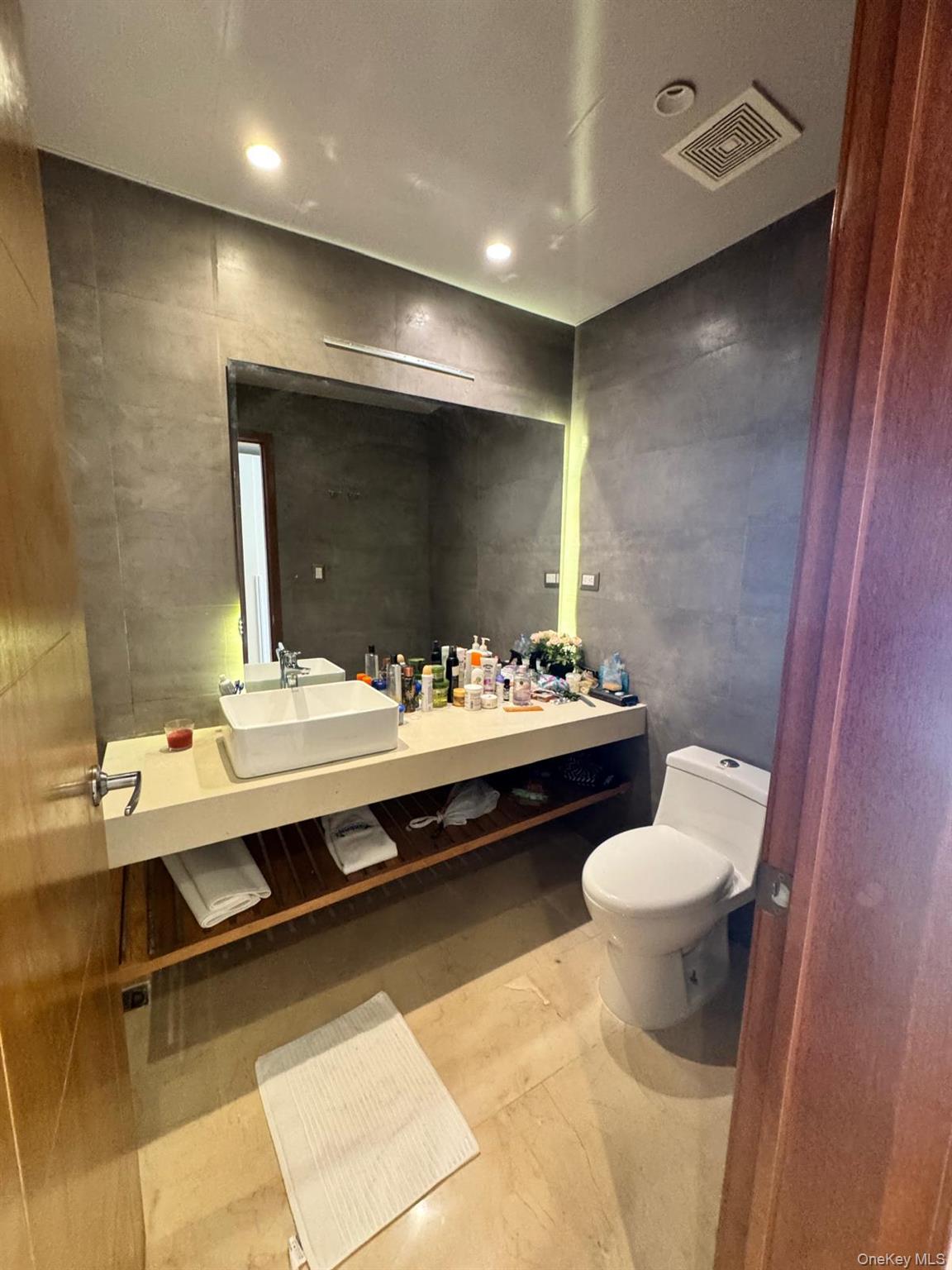 Samana, Dr Hacienda Samana Bay, Avenida Del Malecon Building #b2 Property Photo 13