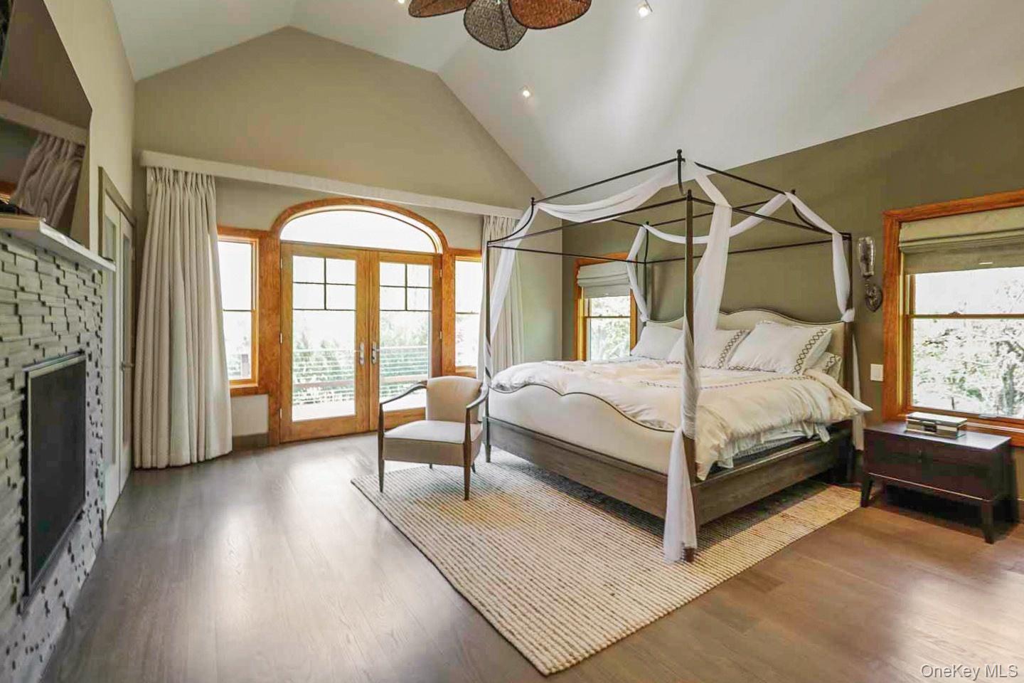 1366 Scuttle Hole Road Property Photo 8