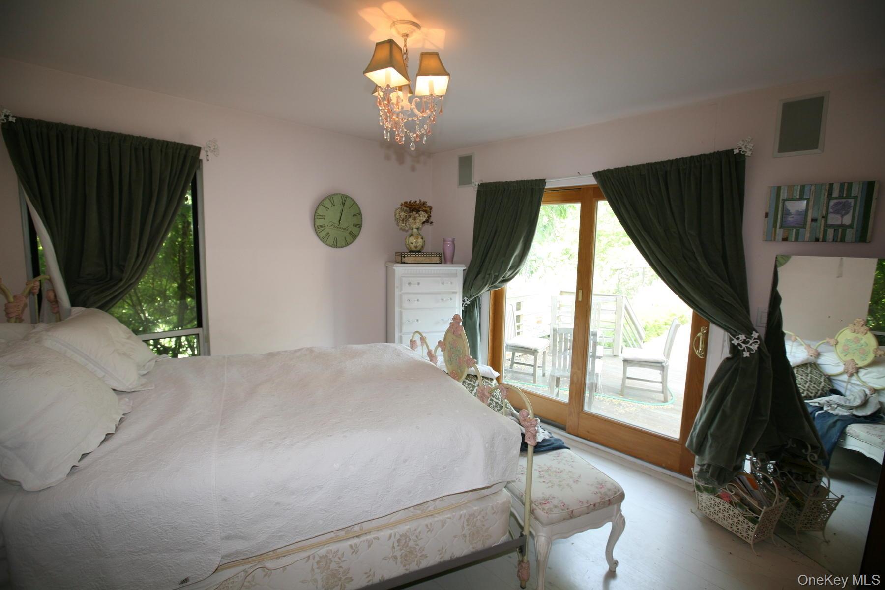 1366 Scuttle Hole Road Property Photo 14