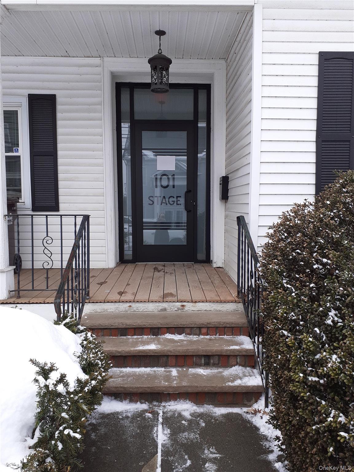 101 Stage Road Property Photo 2