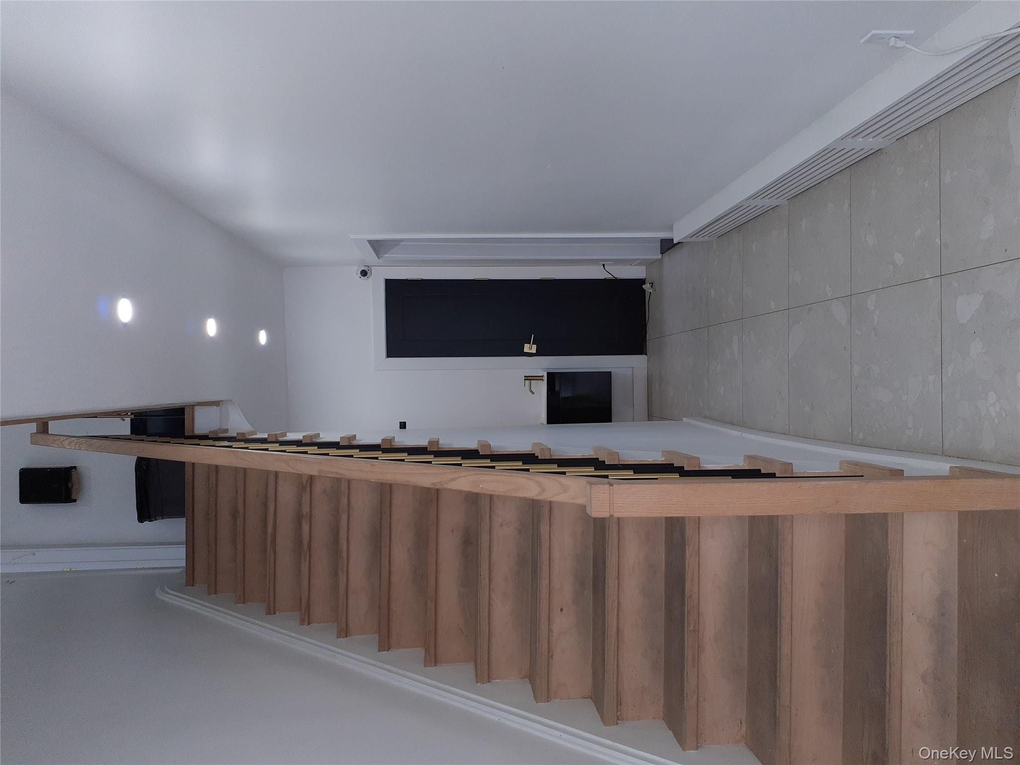 101 Stage Road Property Photo 3