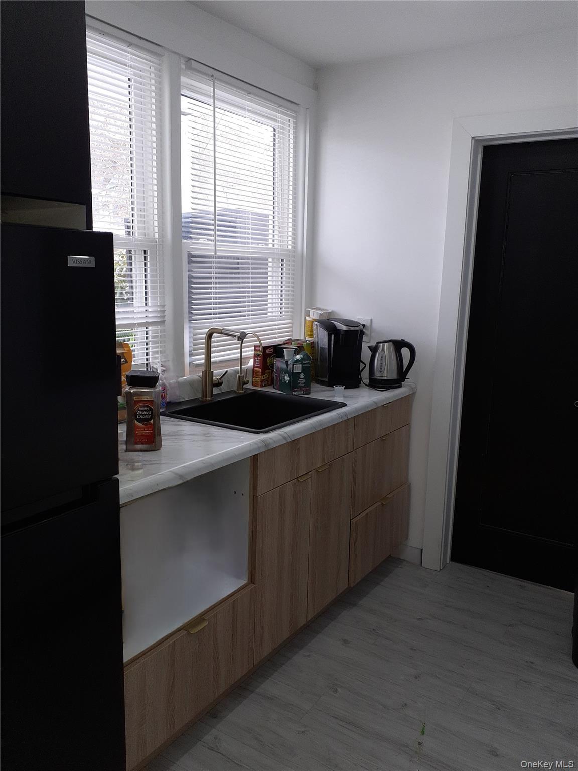 101 Stage Road Property Photo 5