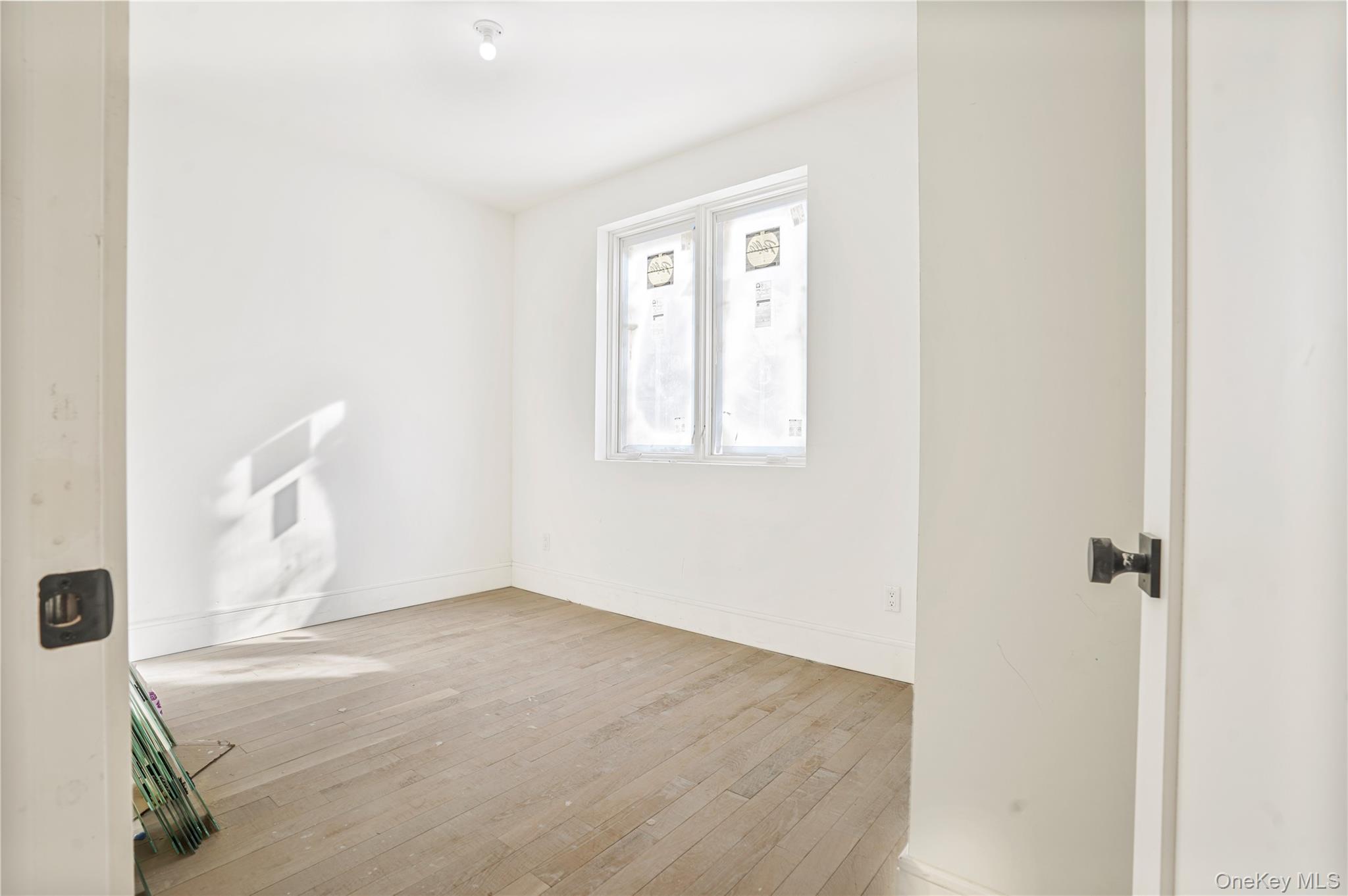 376 Vernon Avenue 3a Property Photo 4