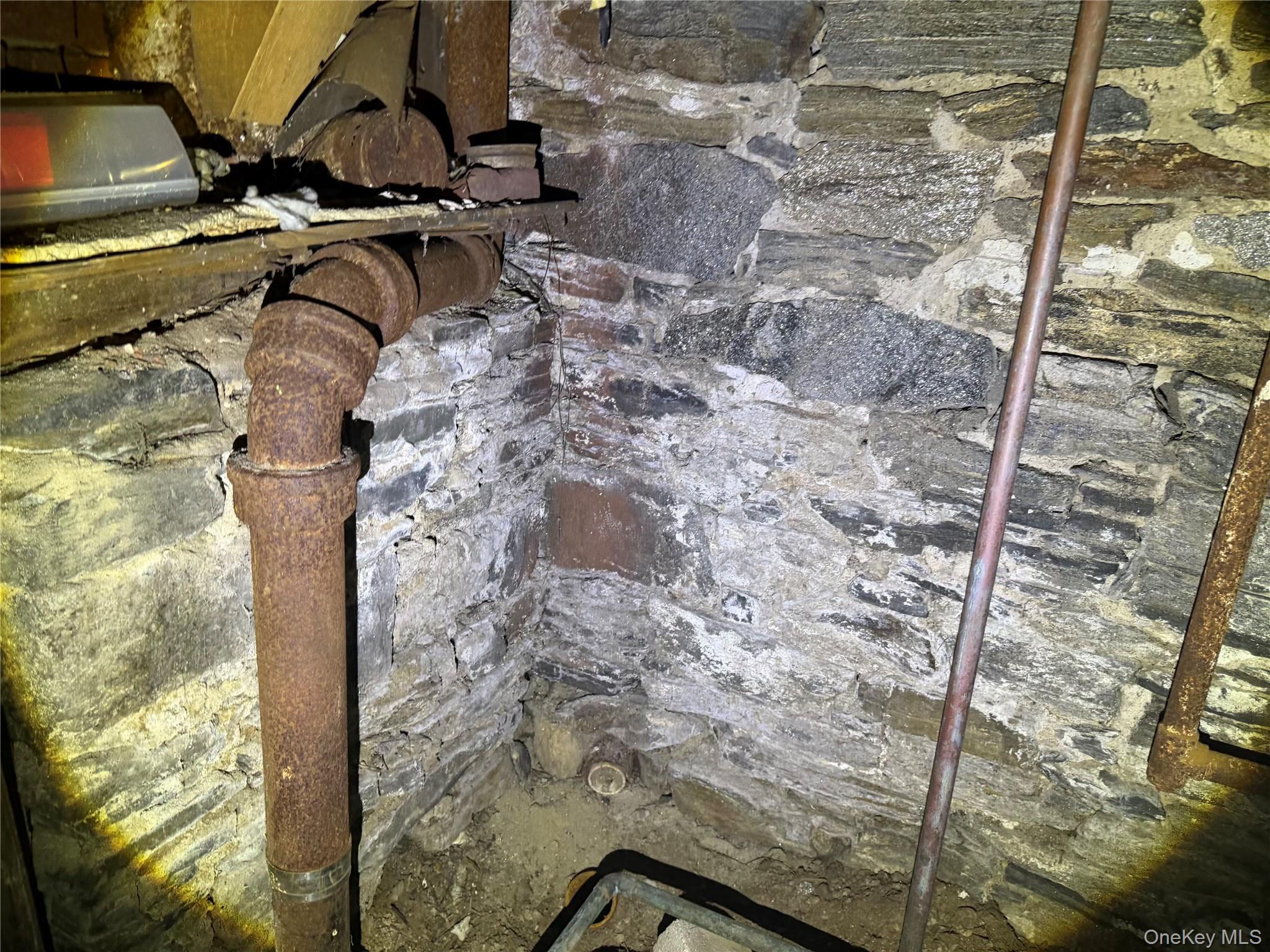 452 S 7th Avenue Property Photo 17