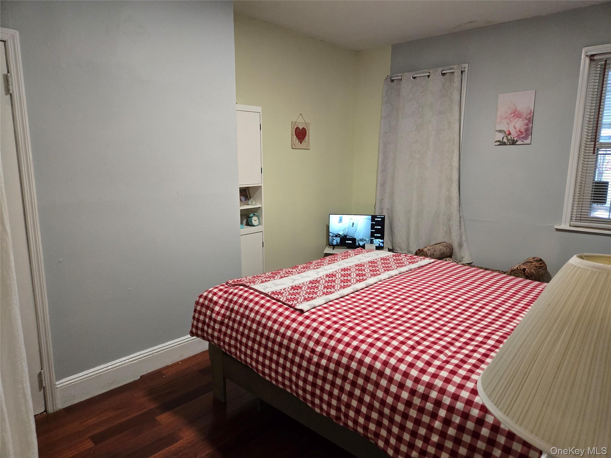 8830 75th Street Property Photo 11