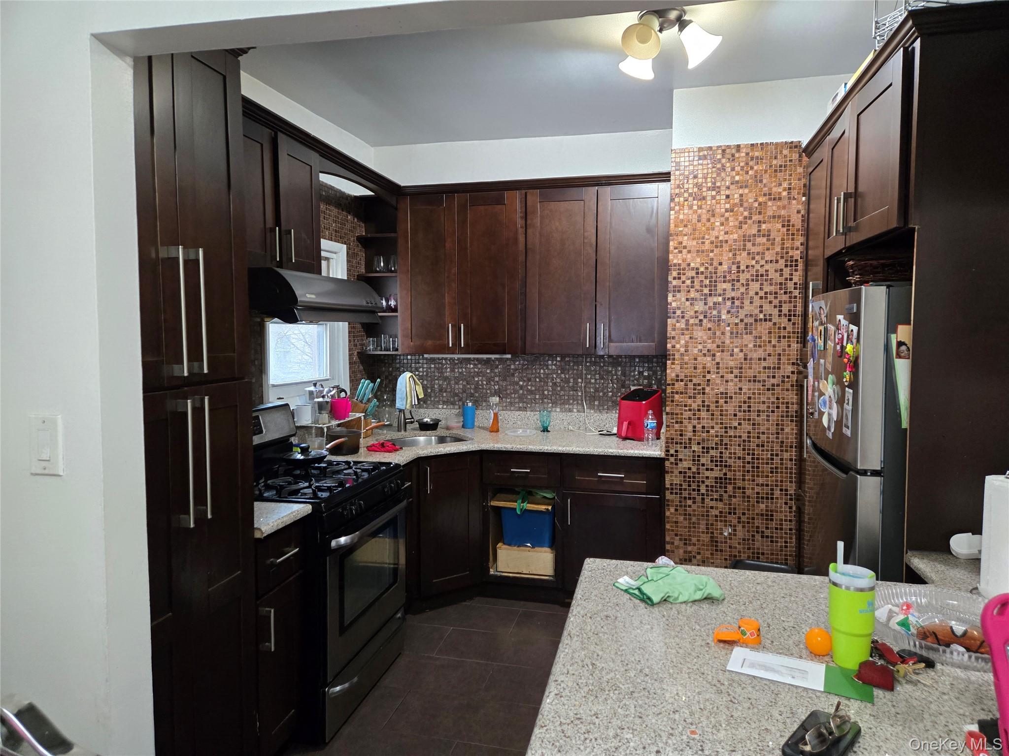 8830 75th Street Property Photo 15