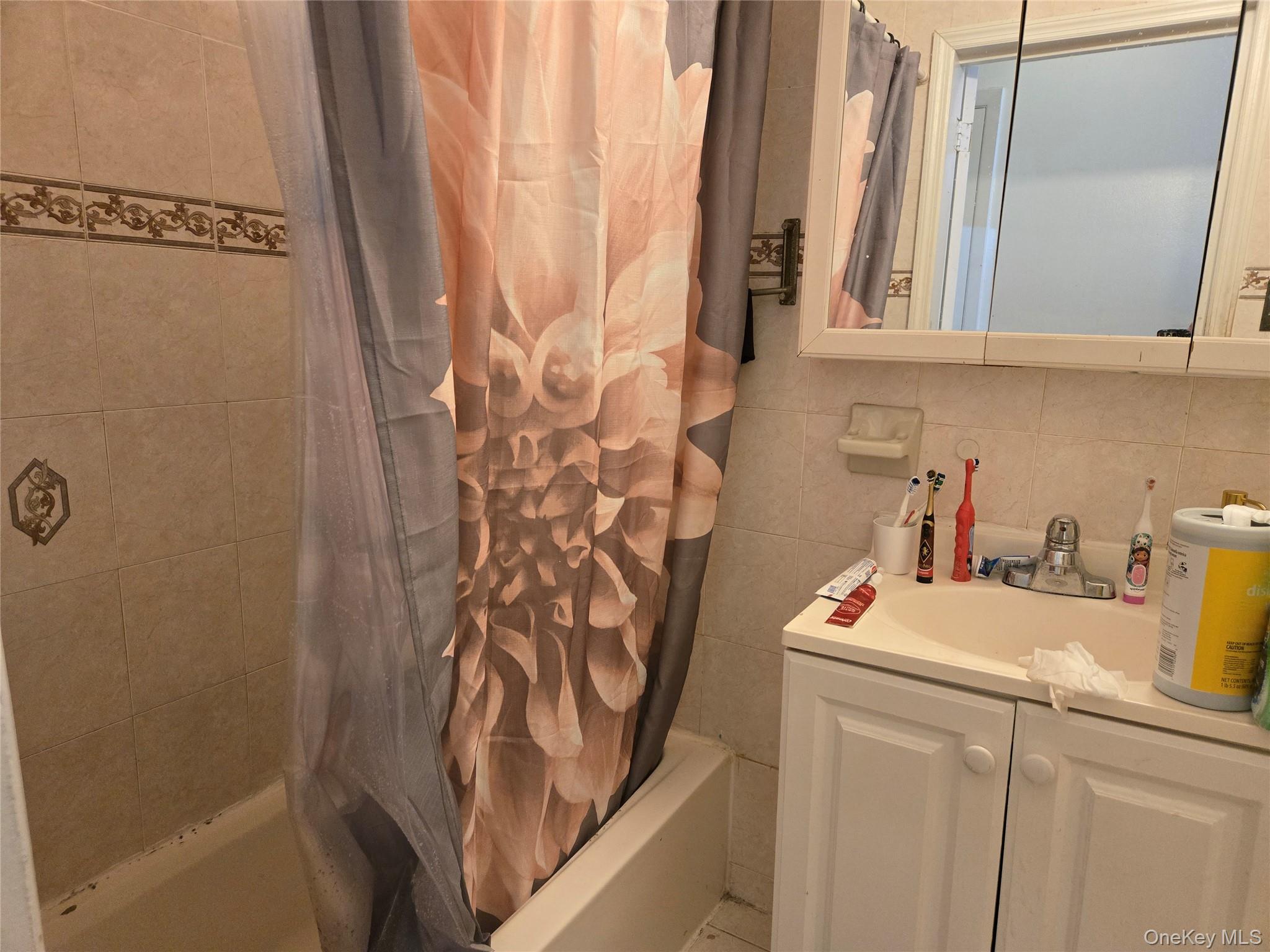 8830 75th Street Property Photo 19