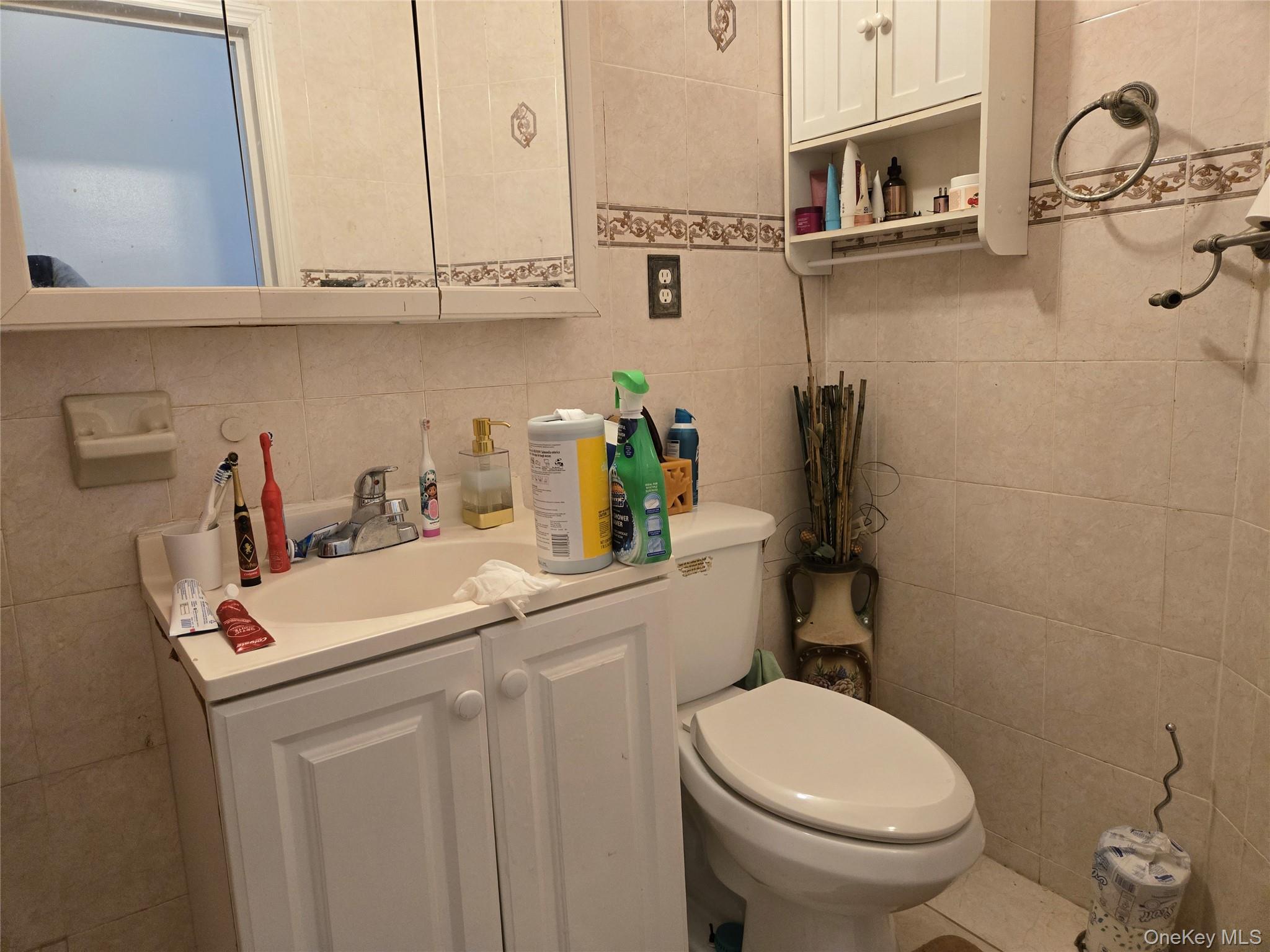 8830 75th Street Property Photo 20
