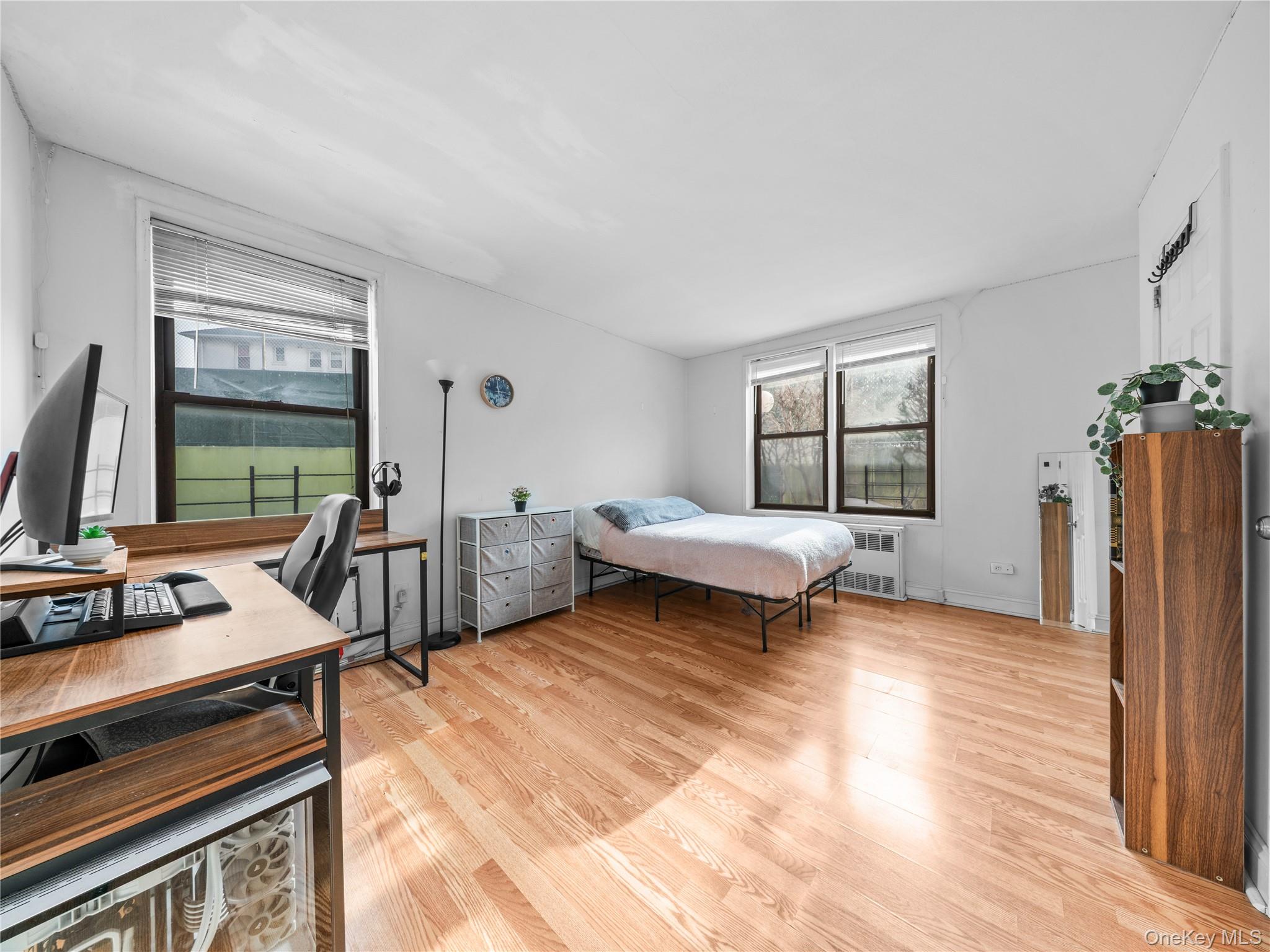 35-20 Leverich Street 209 Property Photo 12