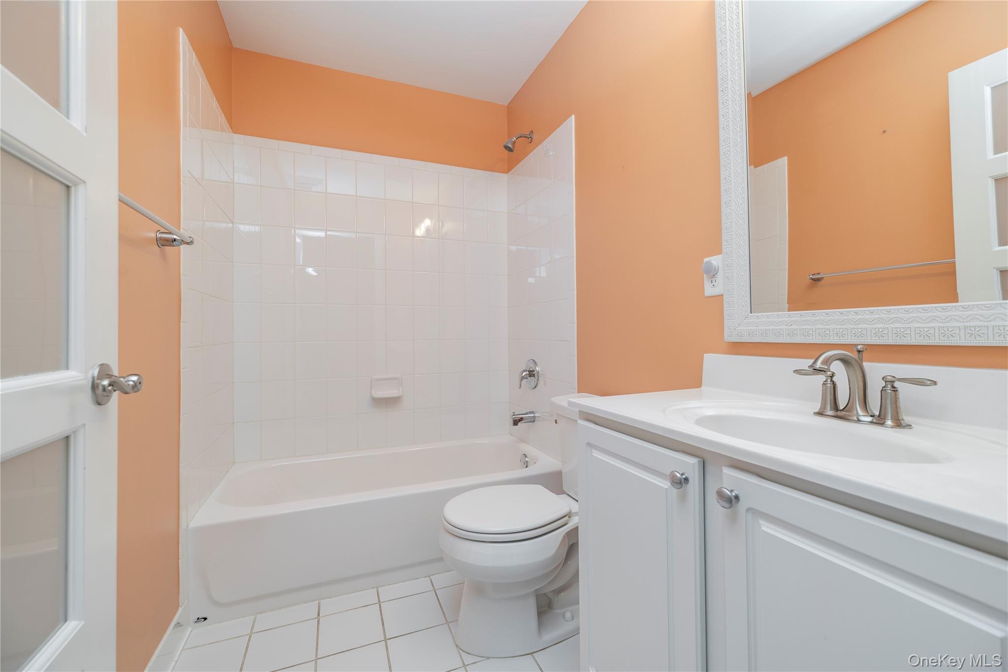 418 Willow Lane Property Photo 8
