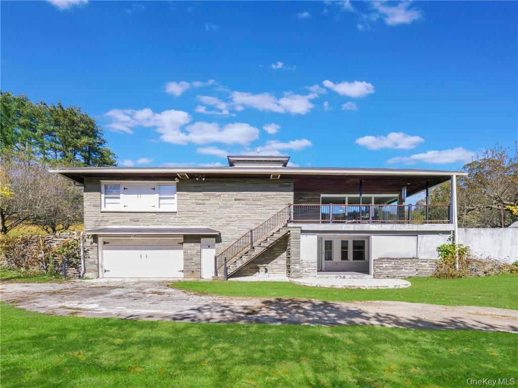 6204 Route 52 Property Photo 1
