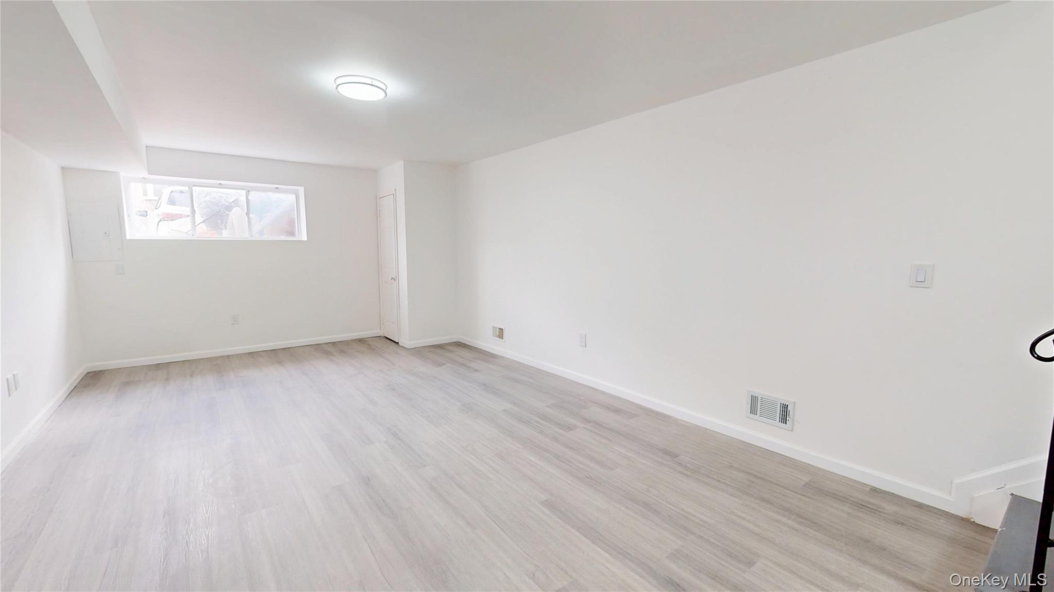 109 Lyceum Court Property Photo 10