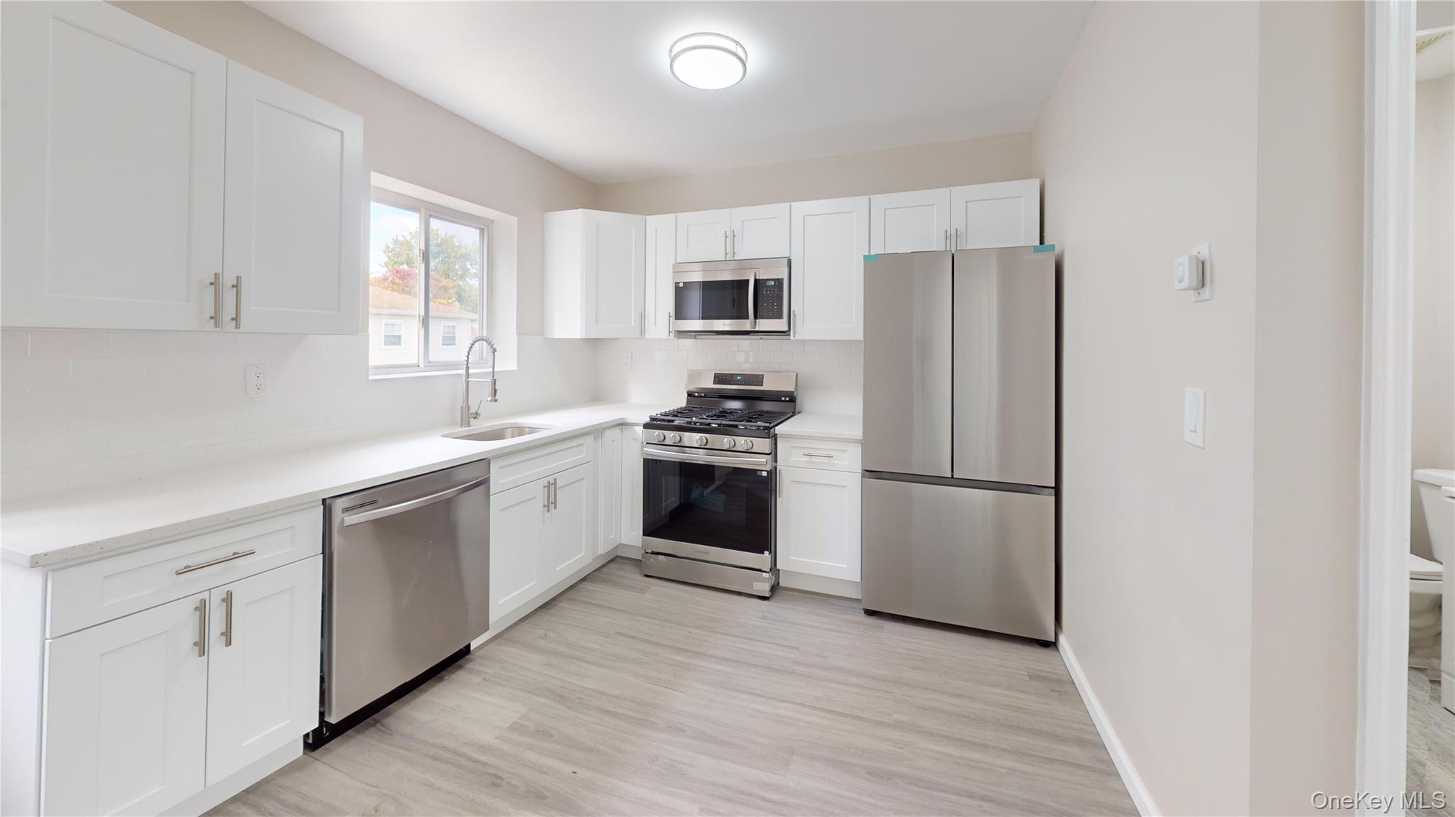 109 Lyceum Court Property Photo 23