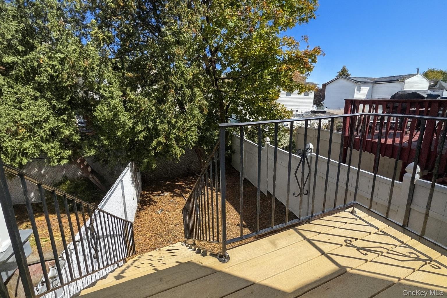 109 Lyceum Court Property Photo 28