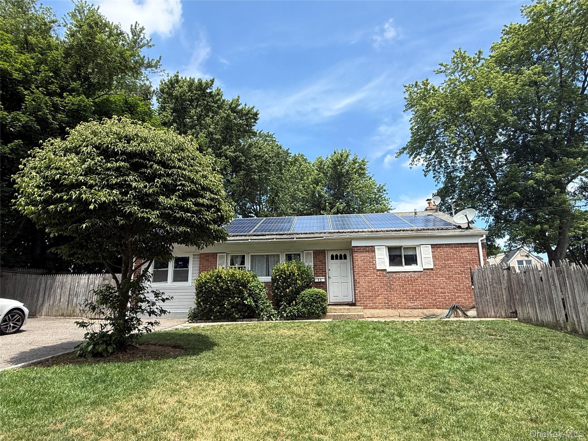 45 Oakley Drive Property Photo 1