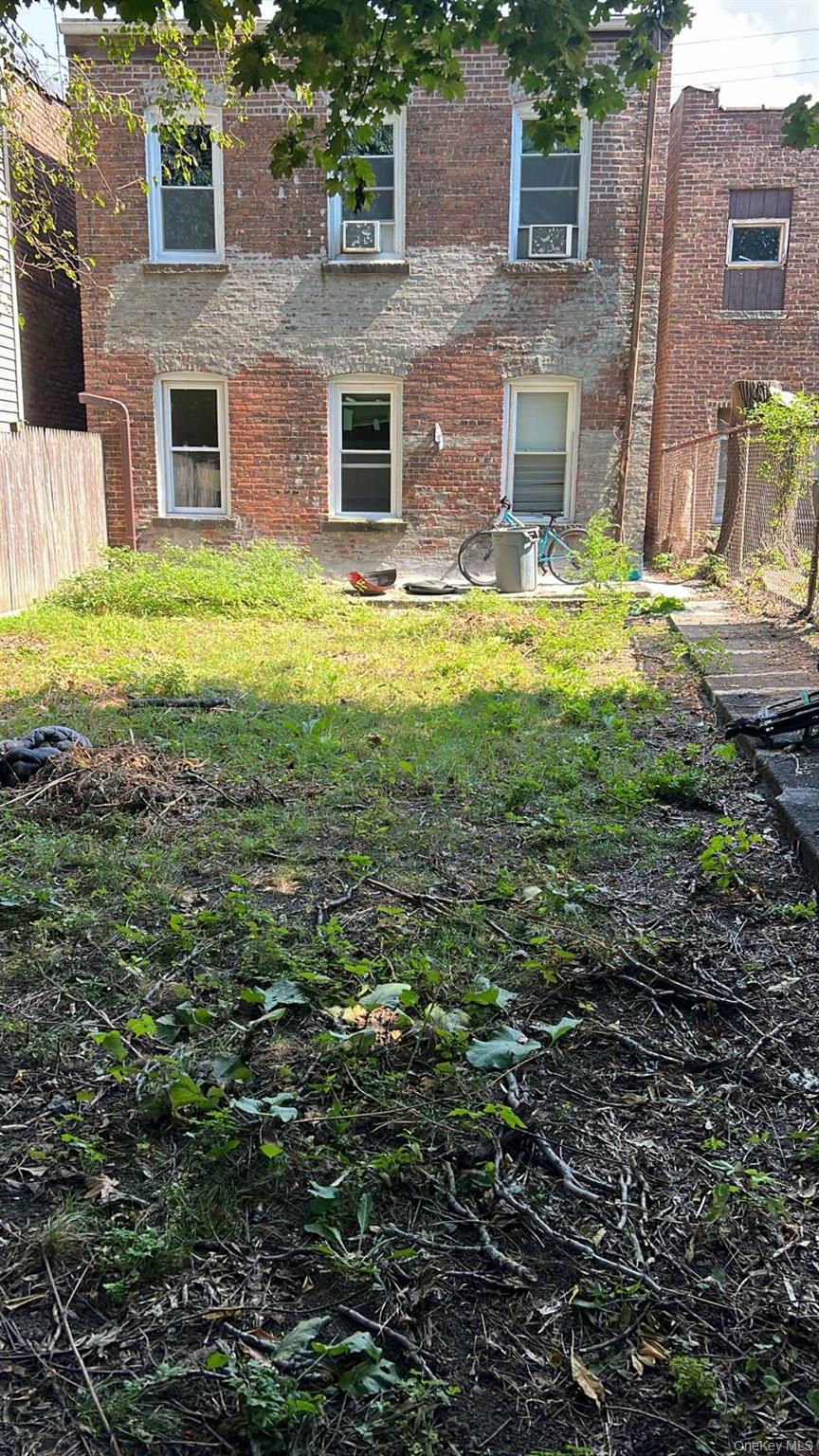 86 William Street Property Photo 11