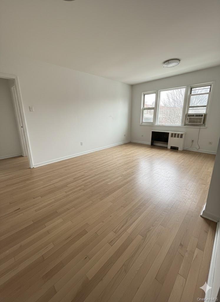 68-56 140 Street Upper Property Photo 2