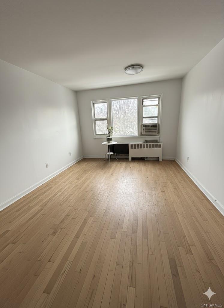 68-56 140 Street Upper Property Photo 3