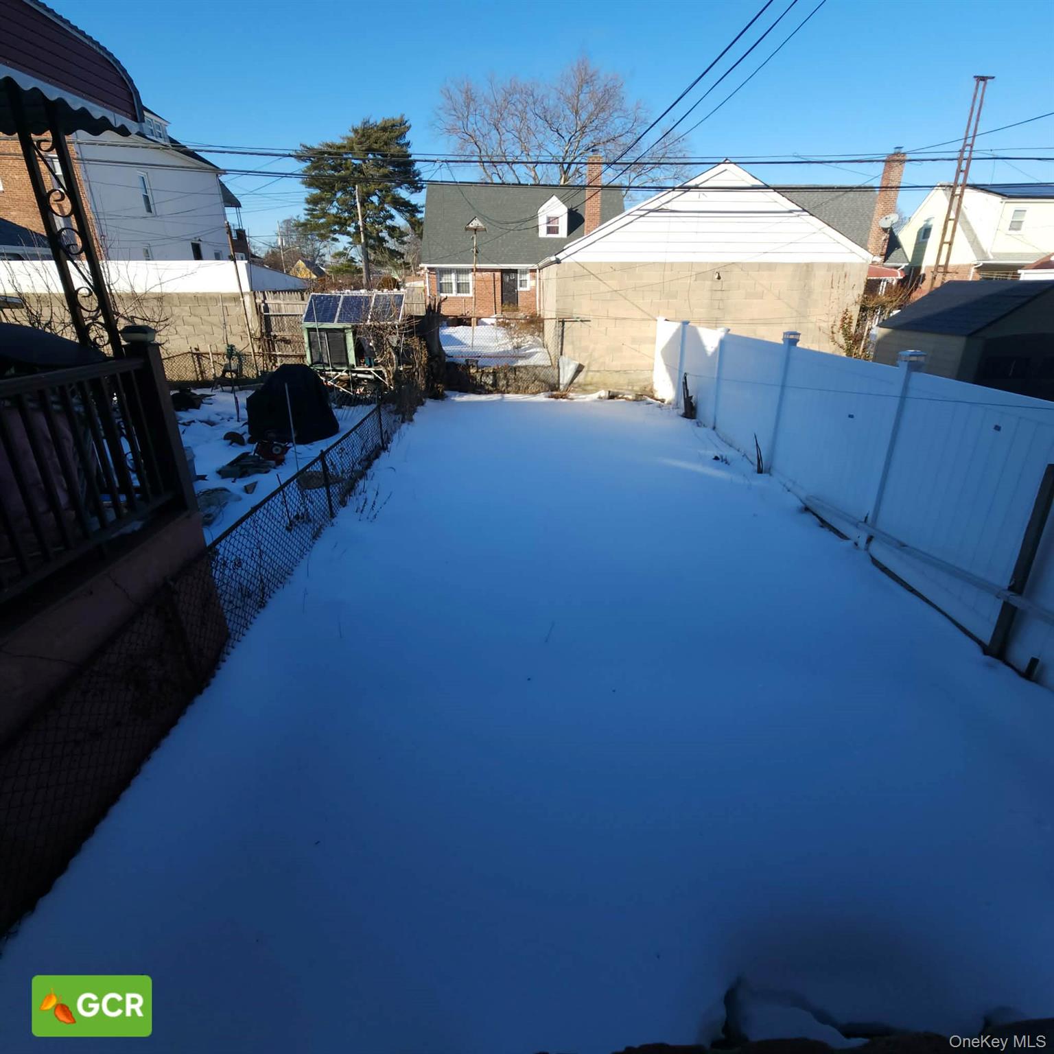 22509 Murdock Avenue Property Photo 15