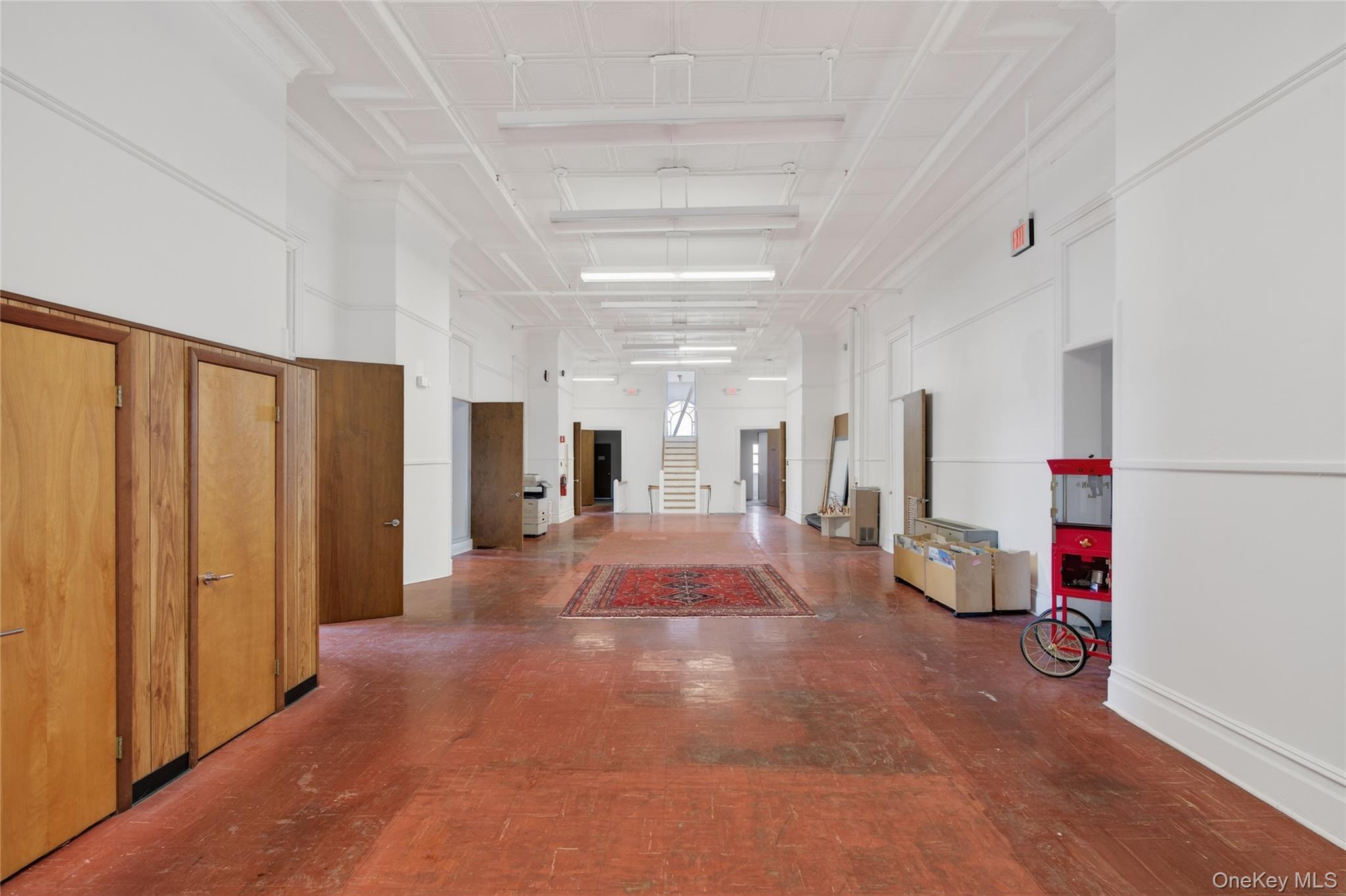 61 Crown Street Property Photo 10