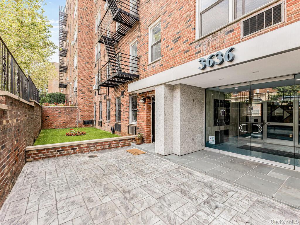 3636 Fieldston Road 6m Property Photo 10
