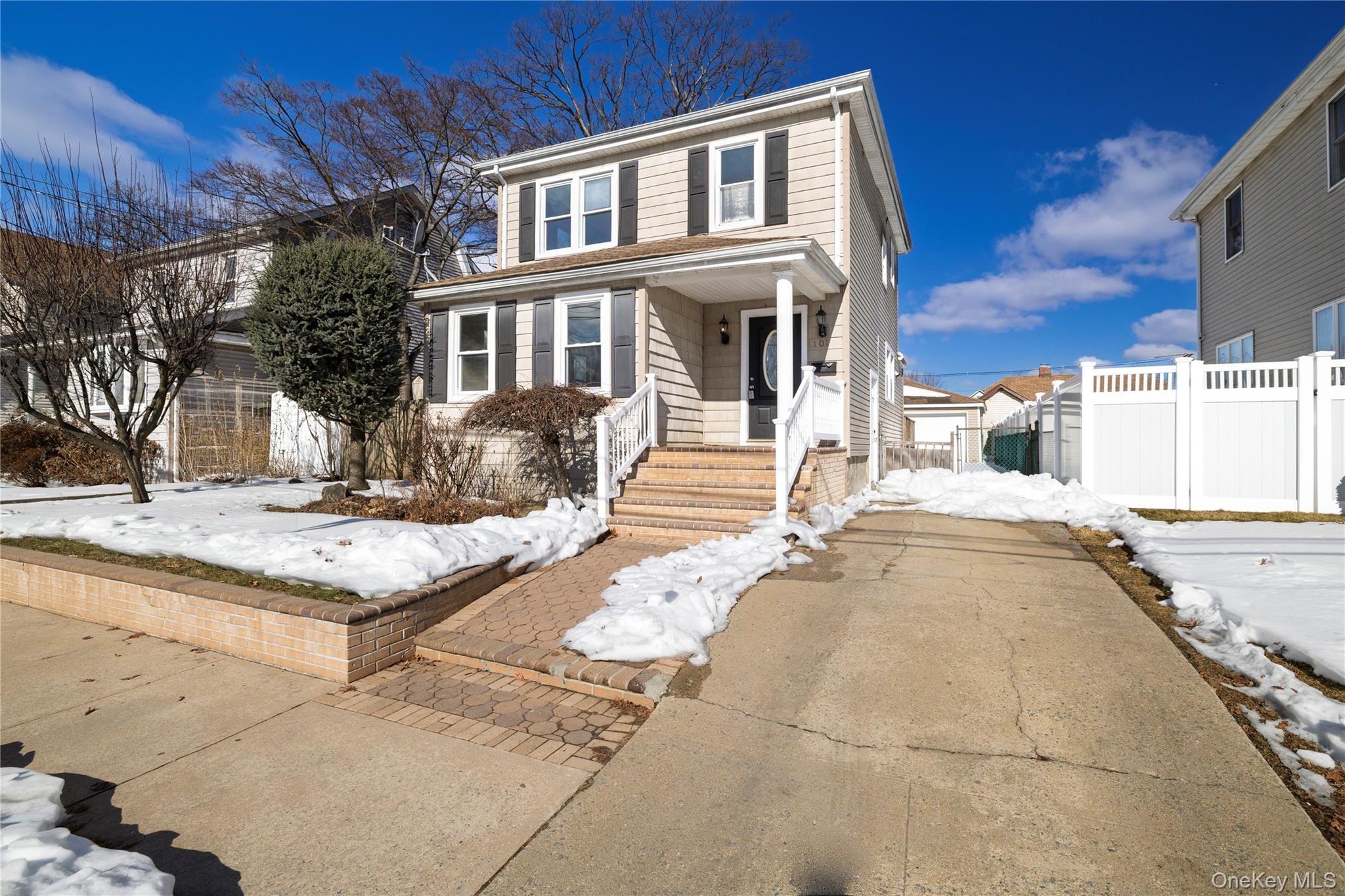 101 Harris Avenue Property Photo 1