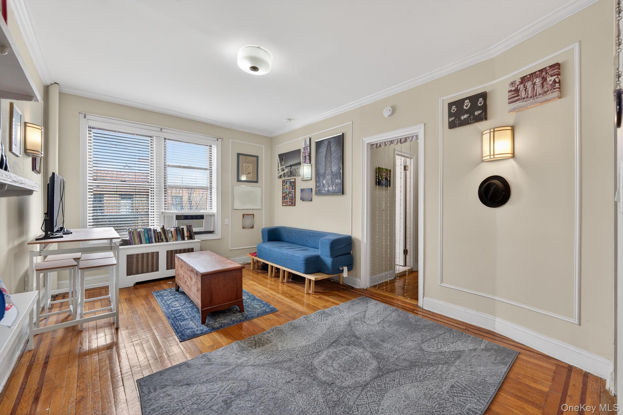 225 Bennett Avenue 4c Property Photo 1