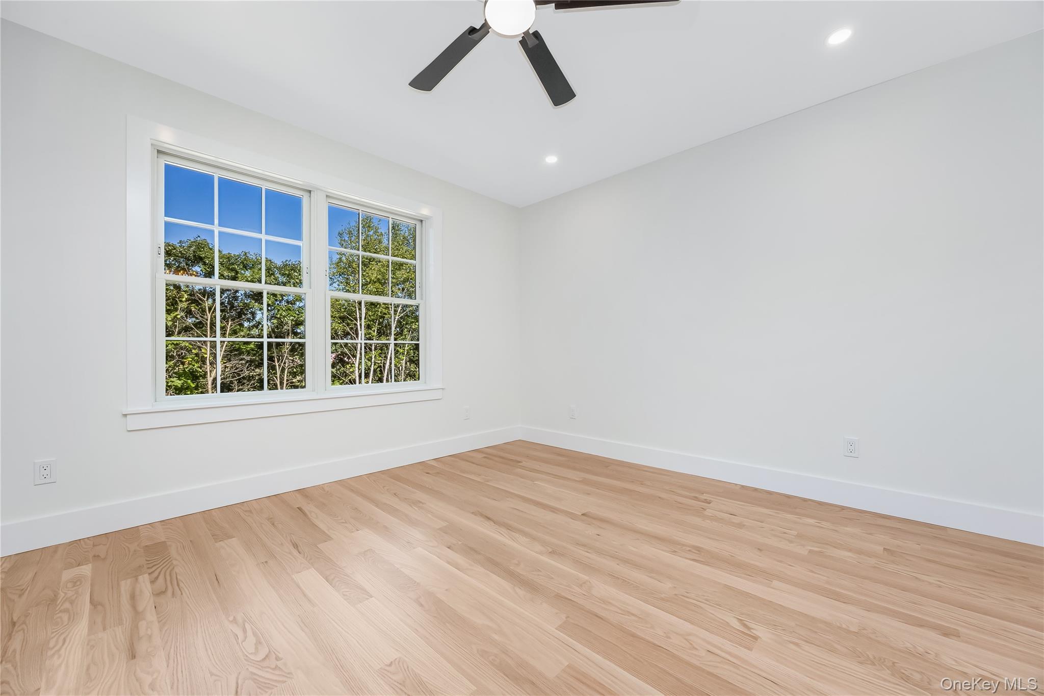 510 Bayport Avenue Property Photo 19