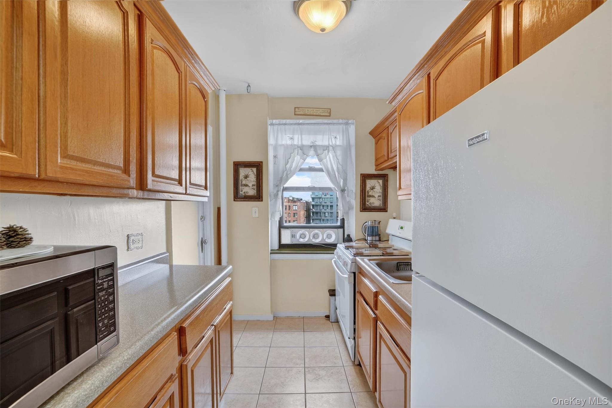 2962 Decatur Avenue 5th Floor Property Photo 3
