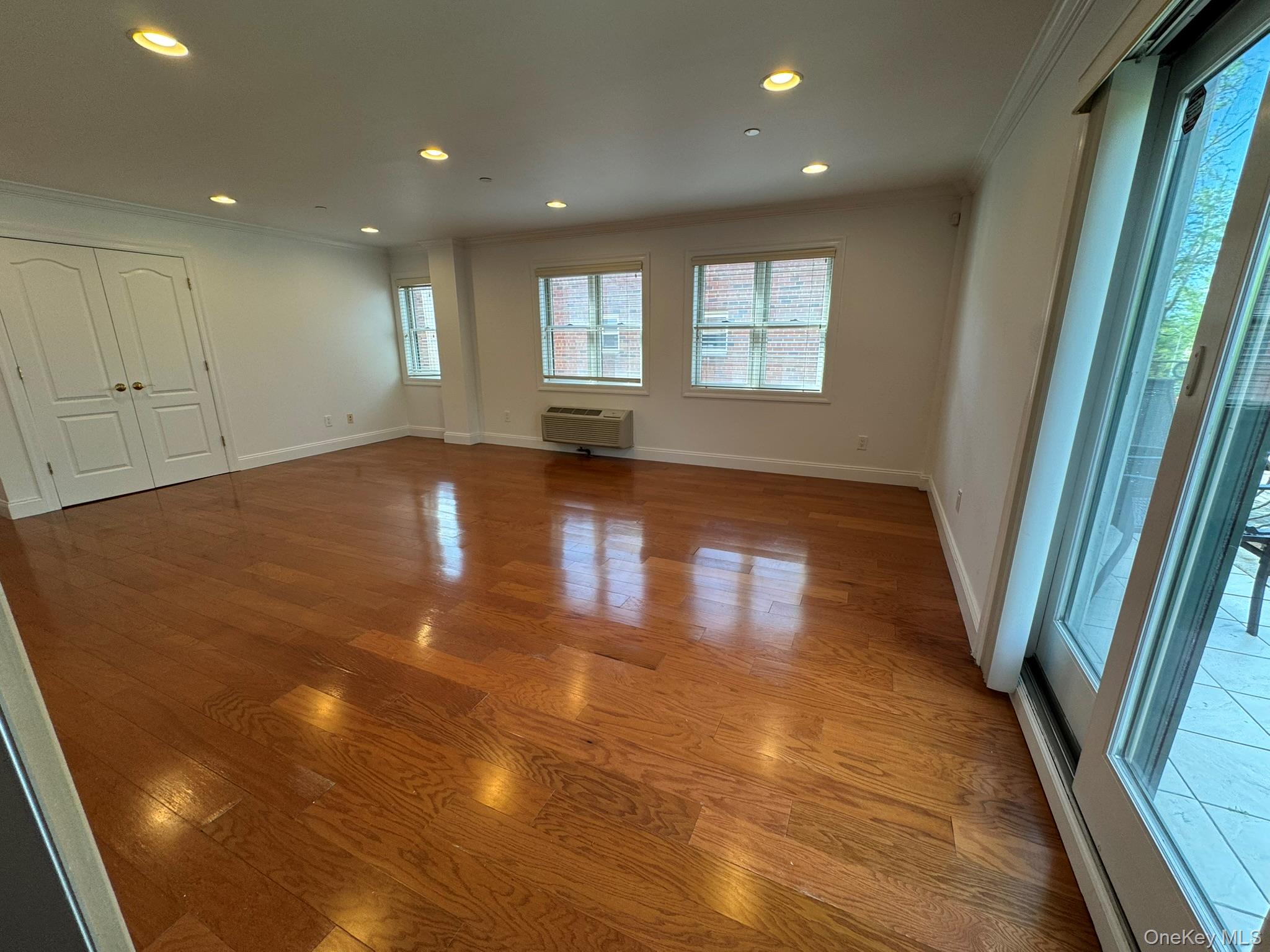 42-23 212th Street 3c Property Photo 2
